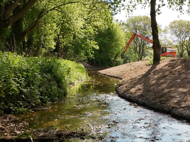 In channel view of new bank gradiant construction at Glebe Meadow Starston Beck - During Construction April 2025
